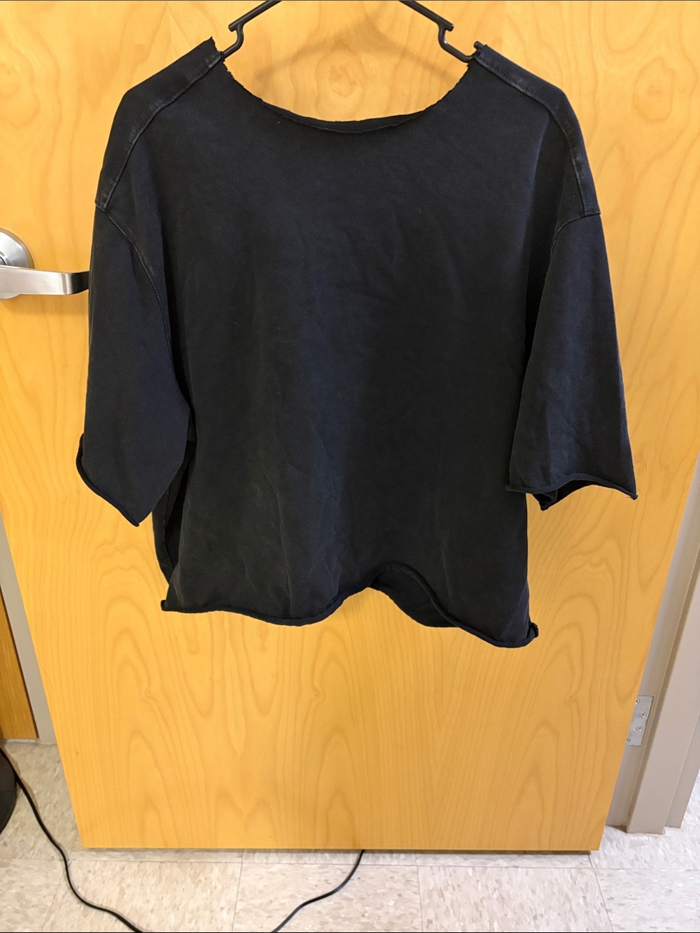 H&M Black Boxy Short-Sleeve Crop Top